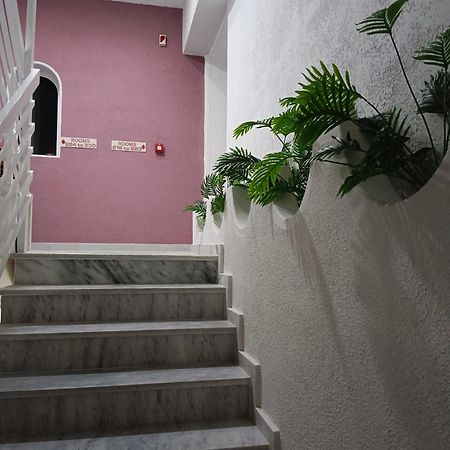 Pyrgos Hotel Apartments Kremastí Екстериор снимка