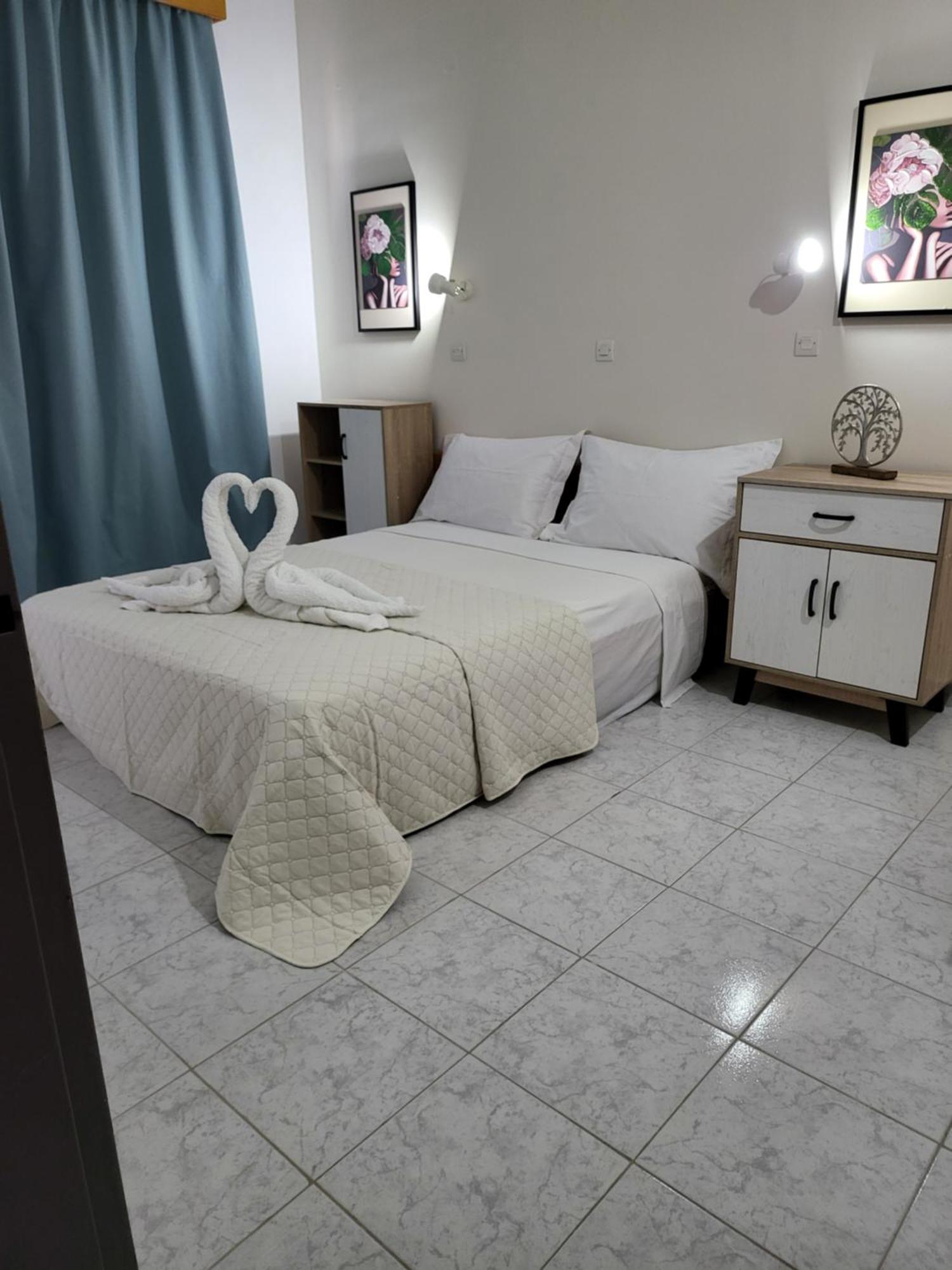 Pyrgos Hotel Apartments Kremastí Екстериор снимка