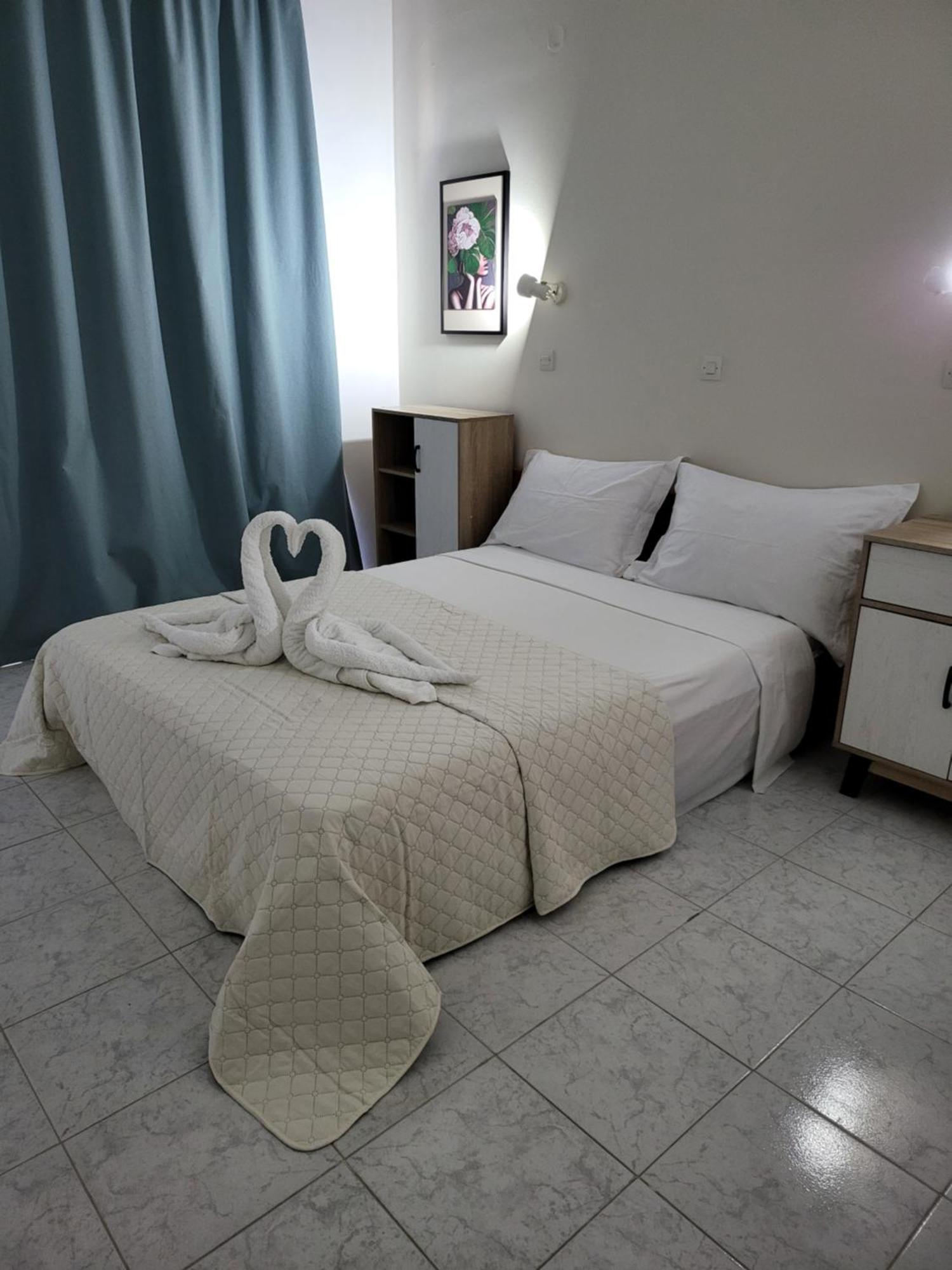 Pyrgos Hotel Apartments Kremastí Екстериор снимка
