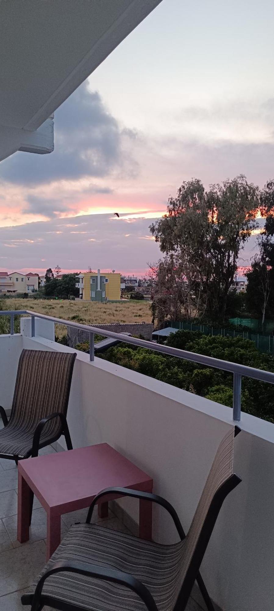 Pyrgos Hotel Apartments Kremastí Екстериор снимка