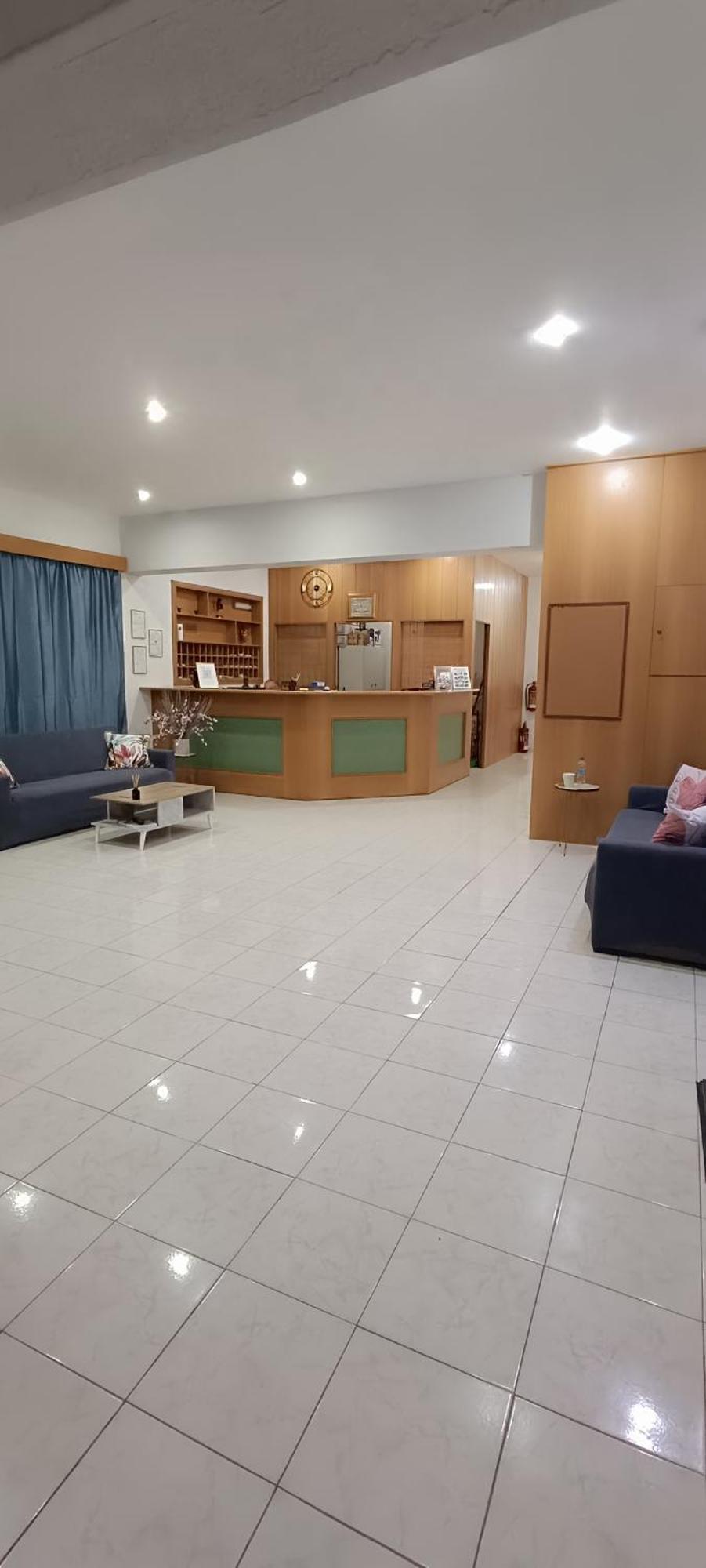 Pyrgos Hotel Apartments Kremastí Екстериор снимка