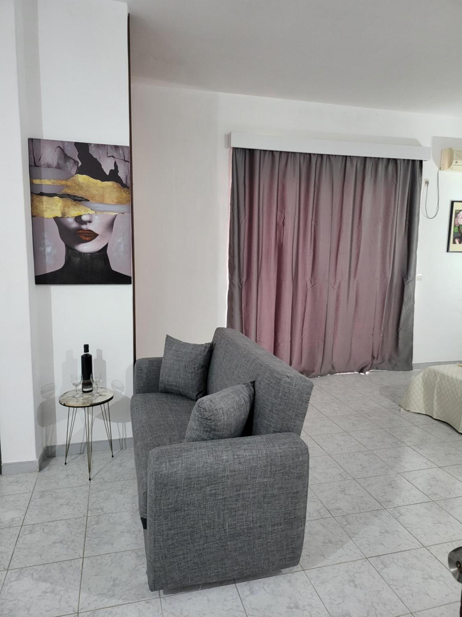 Pyrgos Hotel Apartments Kremastí Екстериор снимка